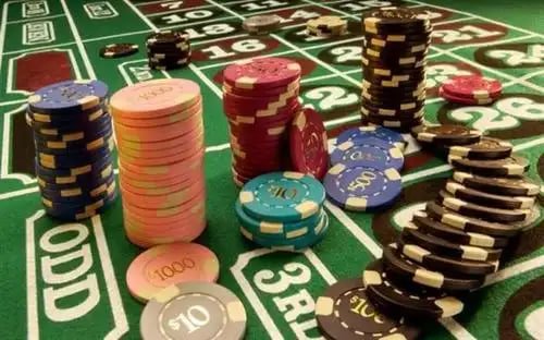 Tangkapan layar proses instalasi aplikasi oppa slot di Android